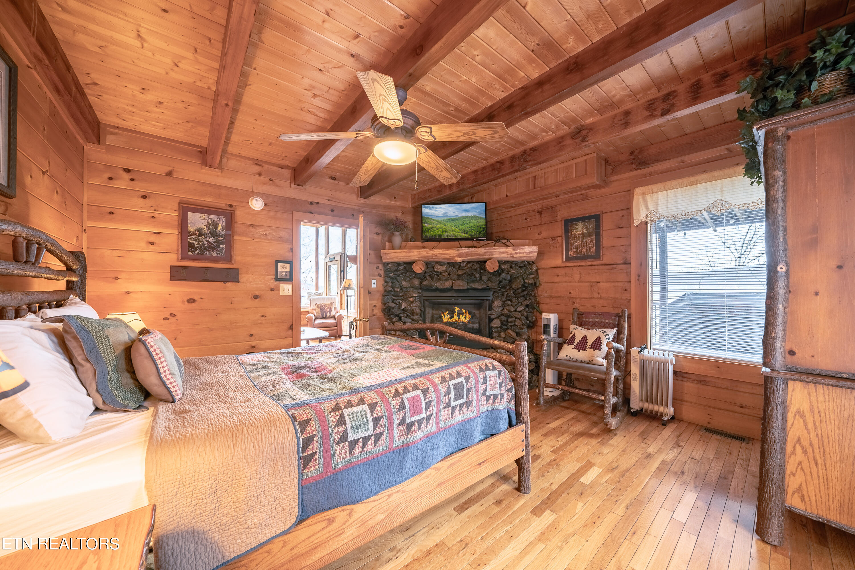 3532 Carsons Ridge Way Sevierville, TN 37862 - Photo 20 of 60 3532 Carsons Ridge-17