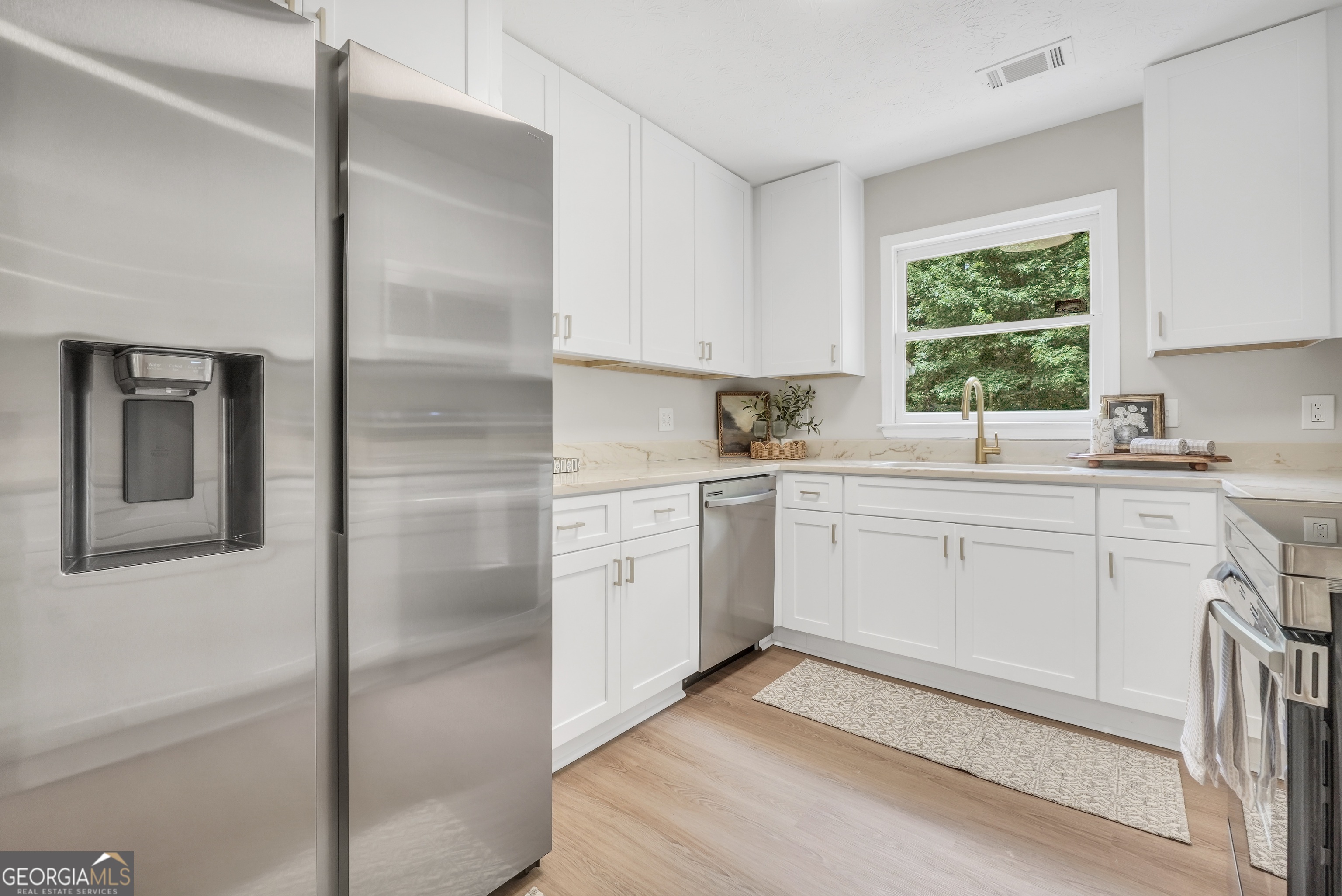 14908 Brown Bridge Road Covington, GA 30016 - Photo 10 of 37