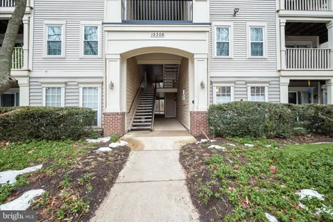 $374,900 | 15306 Diamond Cove Terrace, Unit I, Rockville, MD 20850