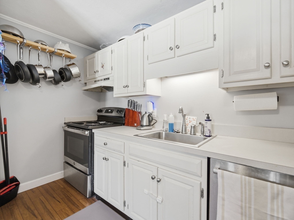 68 Preston Street, Unit 6D Wakefield, MA 01880 - Photo 15 of 25