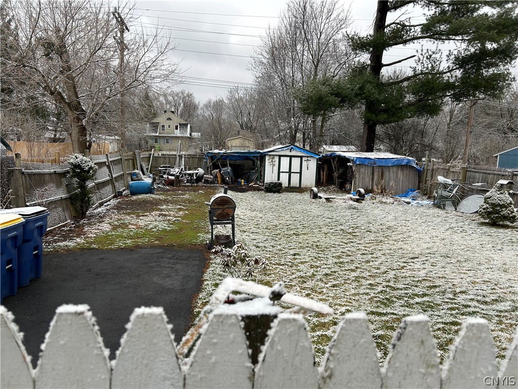 221 Stonefield Road Onondaga, NY 13205 - Photo 14 of 15