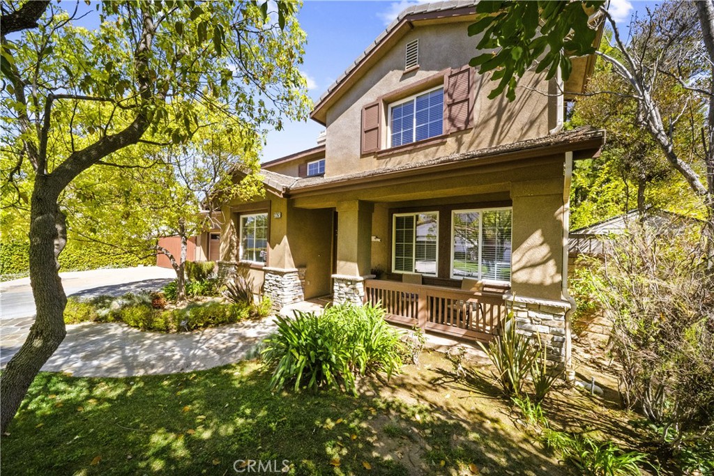 22262 Trinity Place Saugus, CA 91390 - Photo 10 of 76