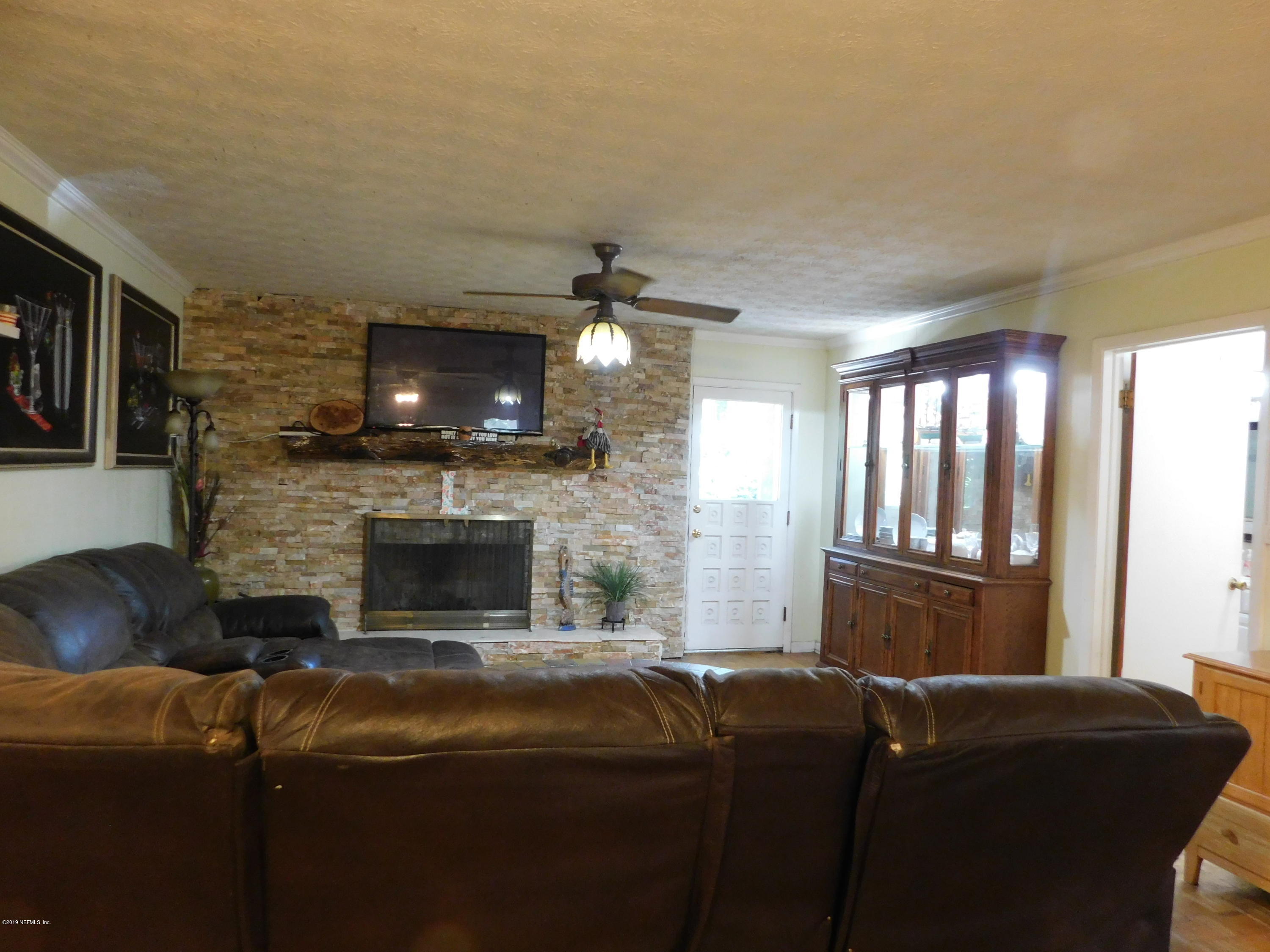 5464 Sanders Road Jacksonville, FL 32277 - Photo 24 of 40 DSCN0134 3