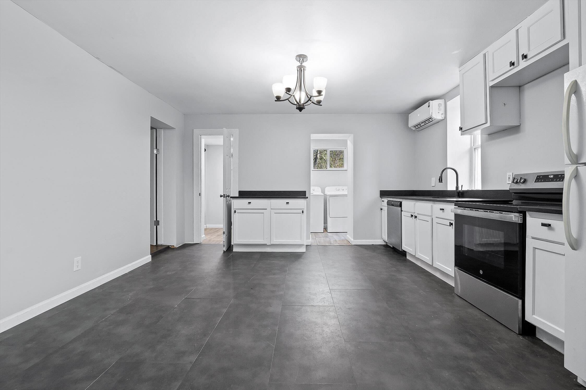 214 Houser Street Chattanooga, TN 37405 - Photo 8 of 39 12-Empty-7