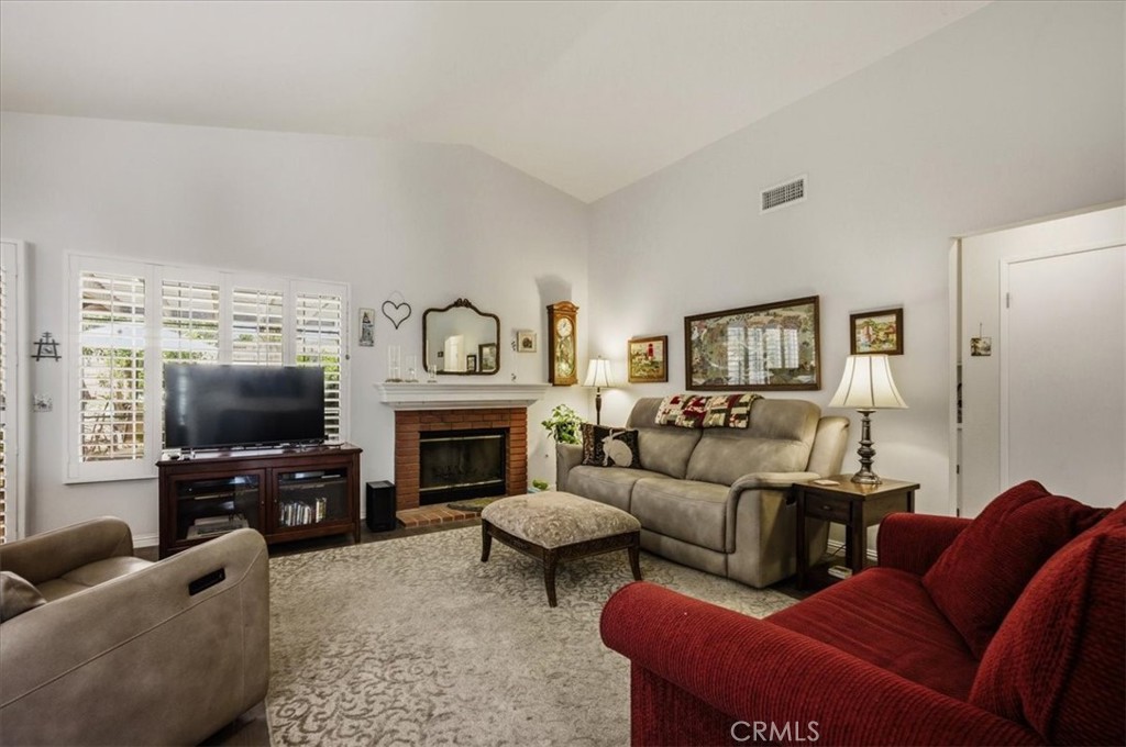 6735 Foxhall Court Riverside, CA 92506 - Photo 18 of 43