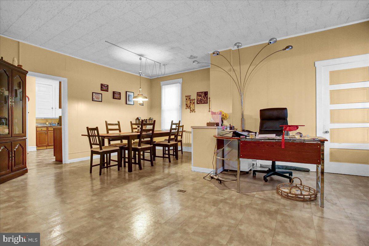 1432 Lancaster Avenue Reading, PA 19607 - Photo 12 of 25