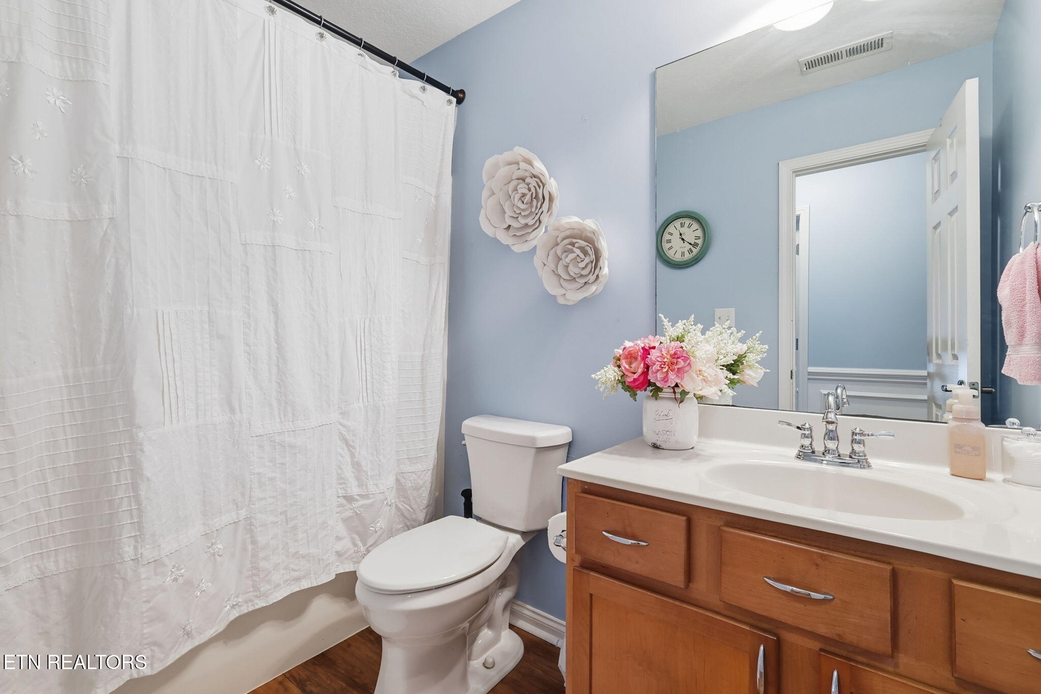 815 Spring Park Road Knoxville, TN 37914 - Photo 19 of 27 Bath 2