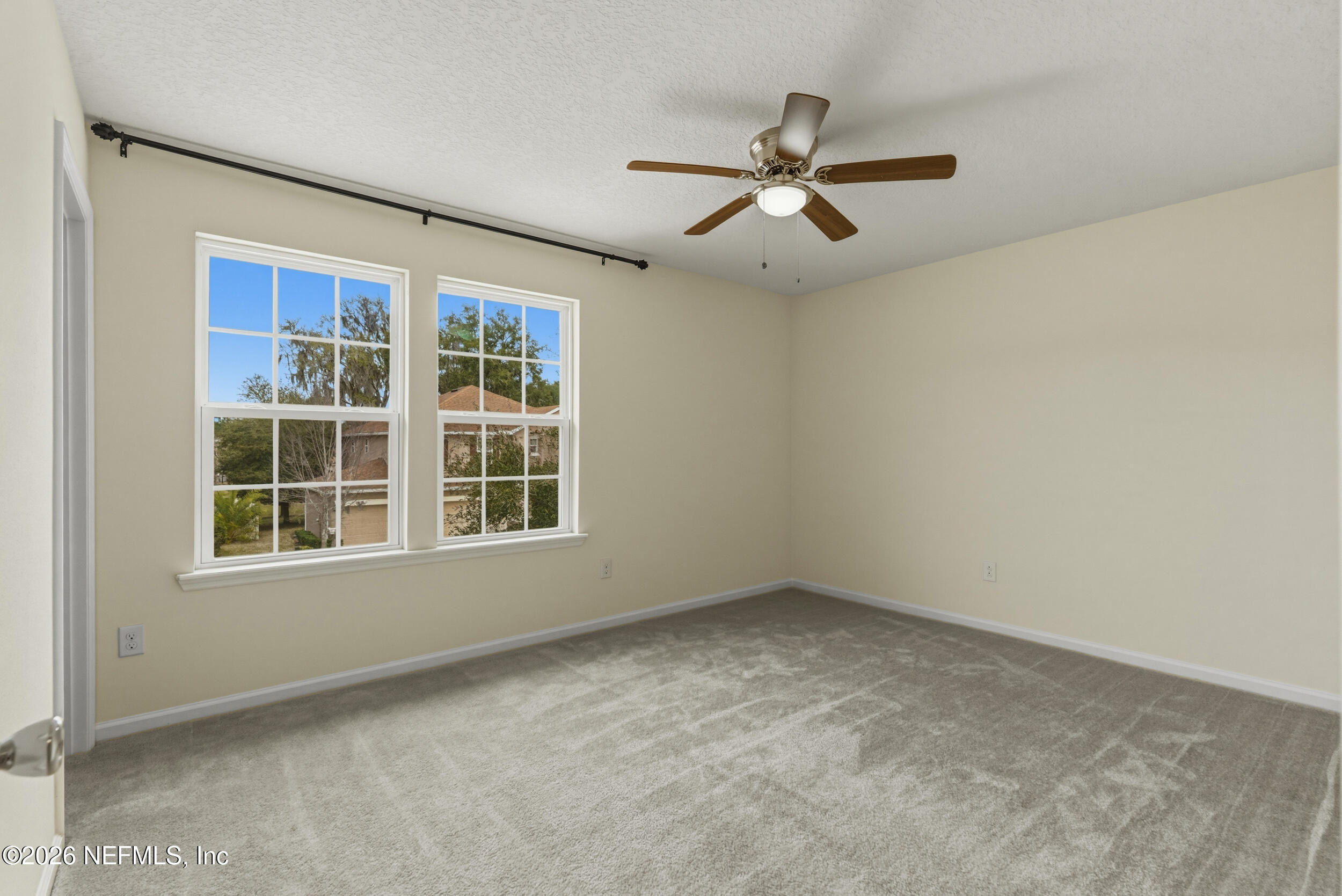 270 Carnation Street St. Johns, FL 32259 - Photo 38 of 56 an empty room with a window