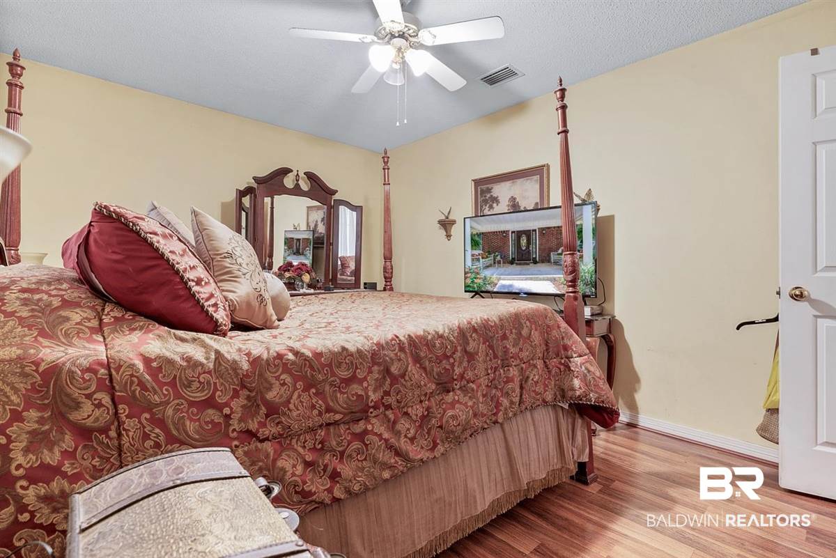 8275 Abbey Road East Wilmer, AL 36587 - Photo 23 of 42