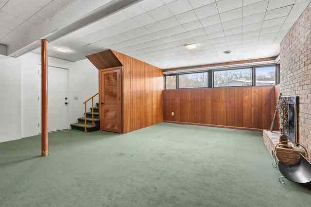 $259,700 | 527 Parkdale Boulevard, Parchment, MI 49004