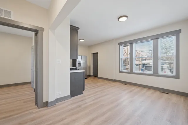 $1,400 | 9635 South Forest Avenue, Unit 3, Chicago, IL 60628