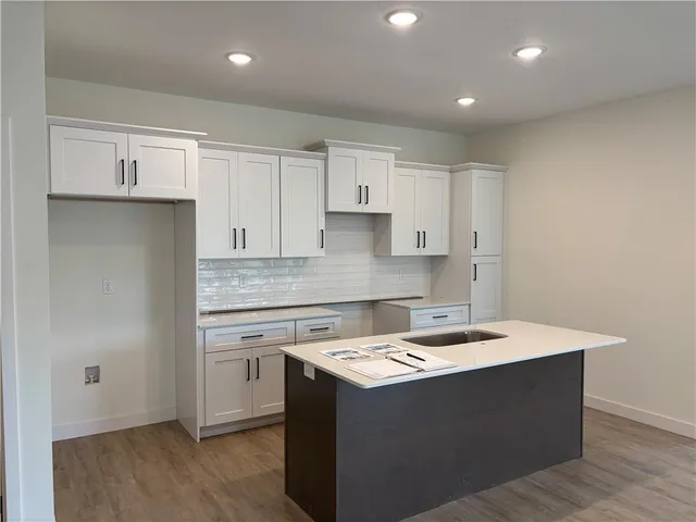 $380,000 | 4707 South Brentwood Avenue, Kansas City, MO 64136