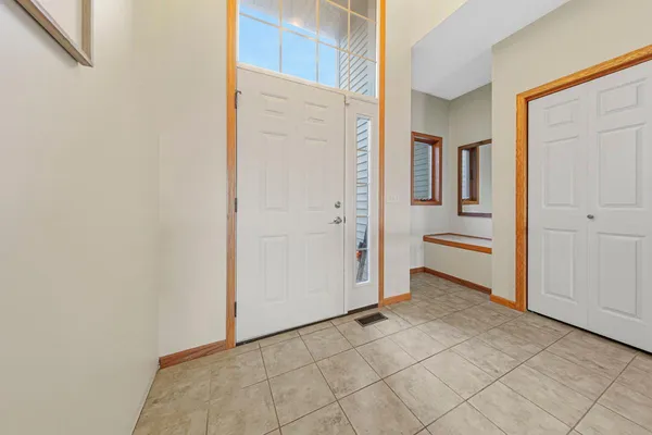 $449,500 | 1447 Nottingham Drive, Owatonna, MN 55060
