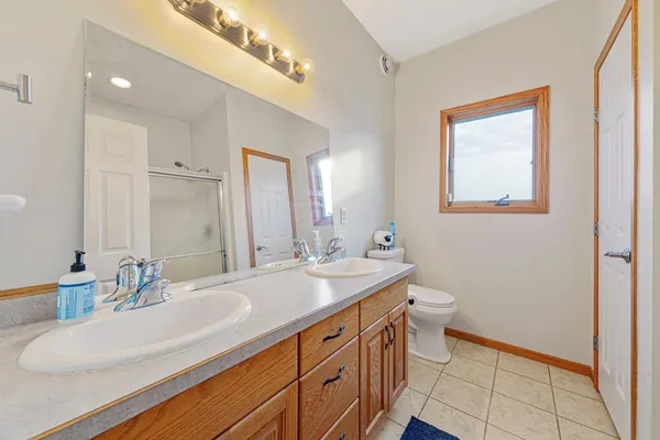 $449,500 | 1447 Nottingham Drive, Owatonna, MN 55060