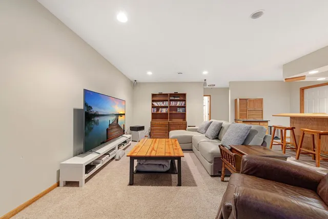 $474,900 | 1447 Nottingham Drive, Owatonna, MN 55060