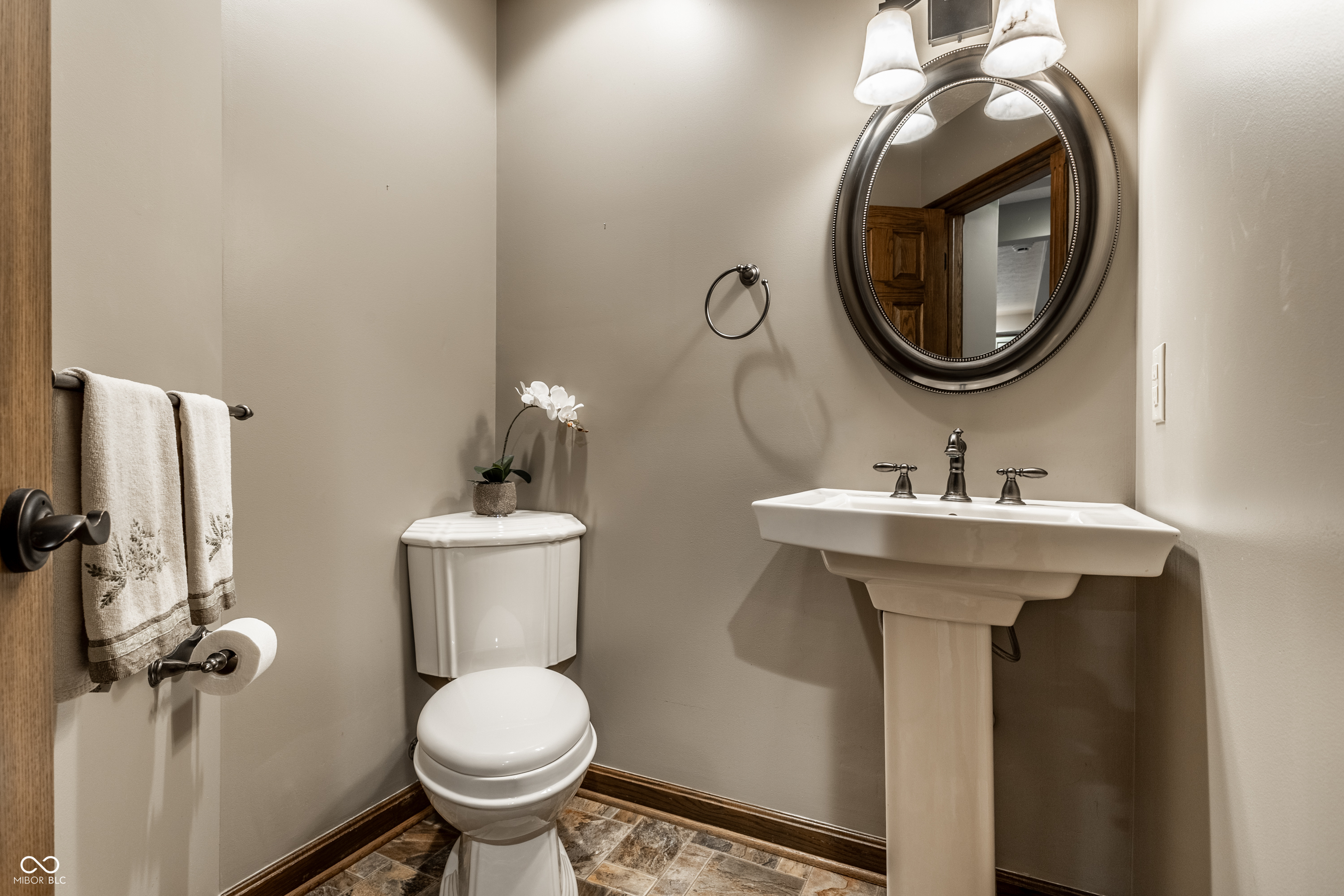 6311 Johnson Road Indianapolis, IN 46220 - Photo 40 of 77