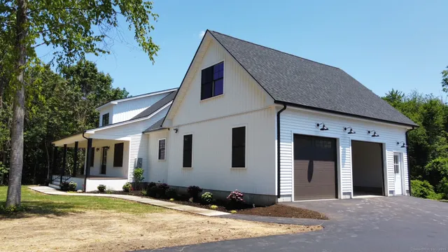 $799,000 | 152 Stanavage Road, Colchester, CT 06415