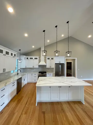 $799,000 | 152 Stanavage Road, Colchester, CT 06415