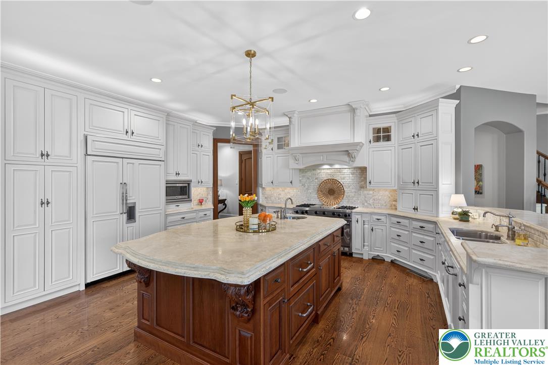 1731 Red Hawk Way Bethlehem, PA 18015 - Photo 16 of 85