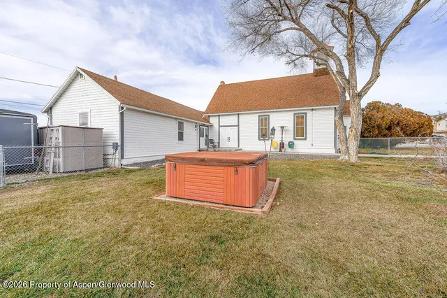 $364,500 | 581 Denver Avenue, De Beque, CO 81630