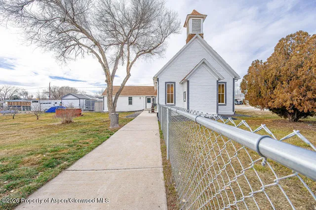 $364,500 | 581 Denver Avenue, De Beque, CO 81630