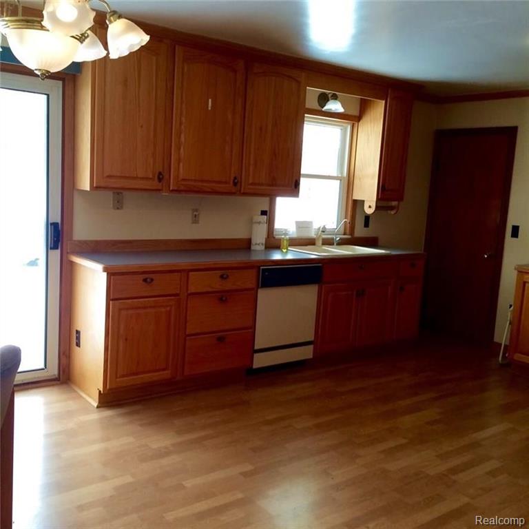 4081 West Schafer Road Pinckney, MI 48169 - Photo 12 of 36