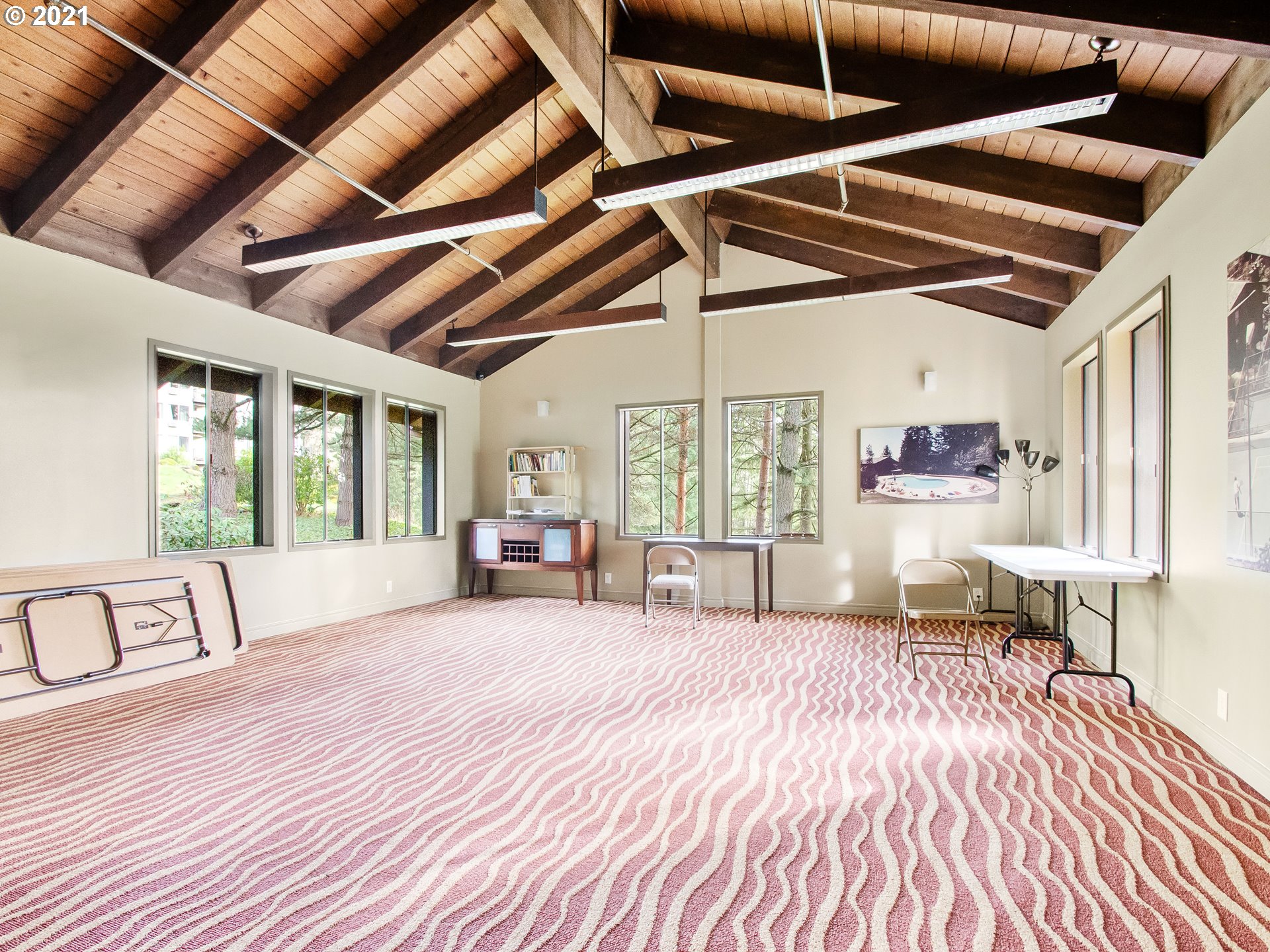 7750 Southwest Barnes Road, Unit C Portland, OR 97225 - Photo 25 of 29 Gallery Image 25