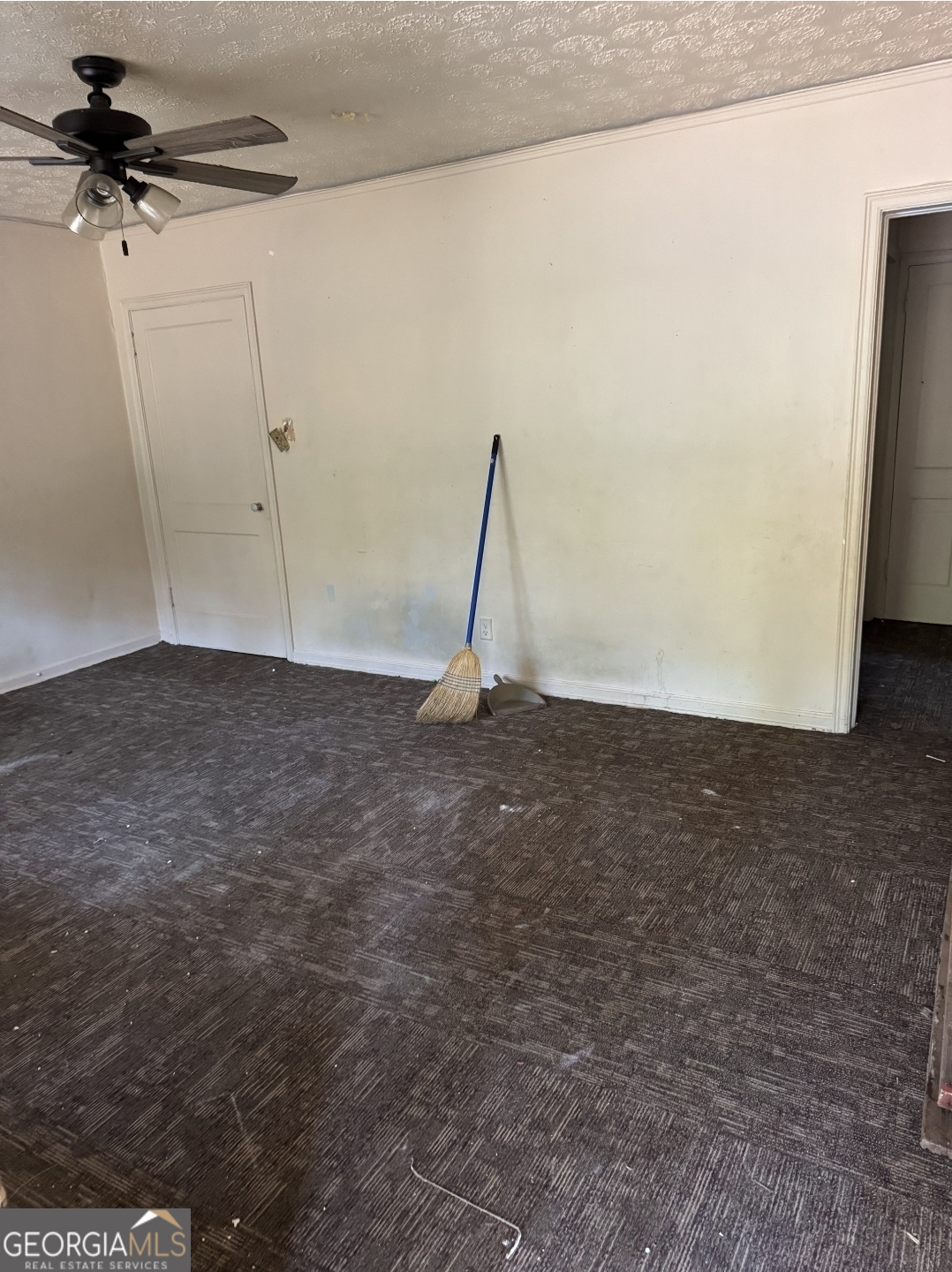 1172 Fayetteville Road Southeast, Unit A & B Atlanta, GA 30316 - Photo 6 of 10 a view of a room with wooden floor