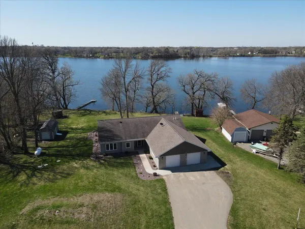 $700,000 | 1642 Scenic Hideaway Lane Northeast, Elysian, MN 56028