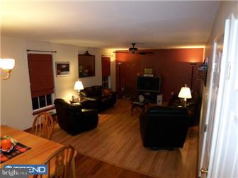 431 Winding Stream Road Spring City, PA 19475 - Photo 4 of 12 Great Room