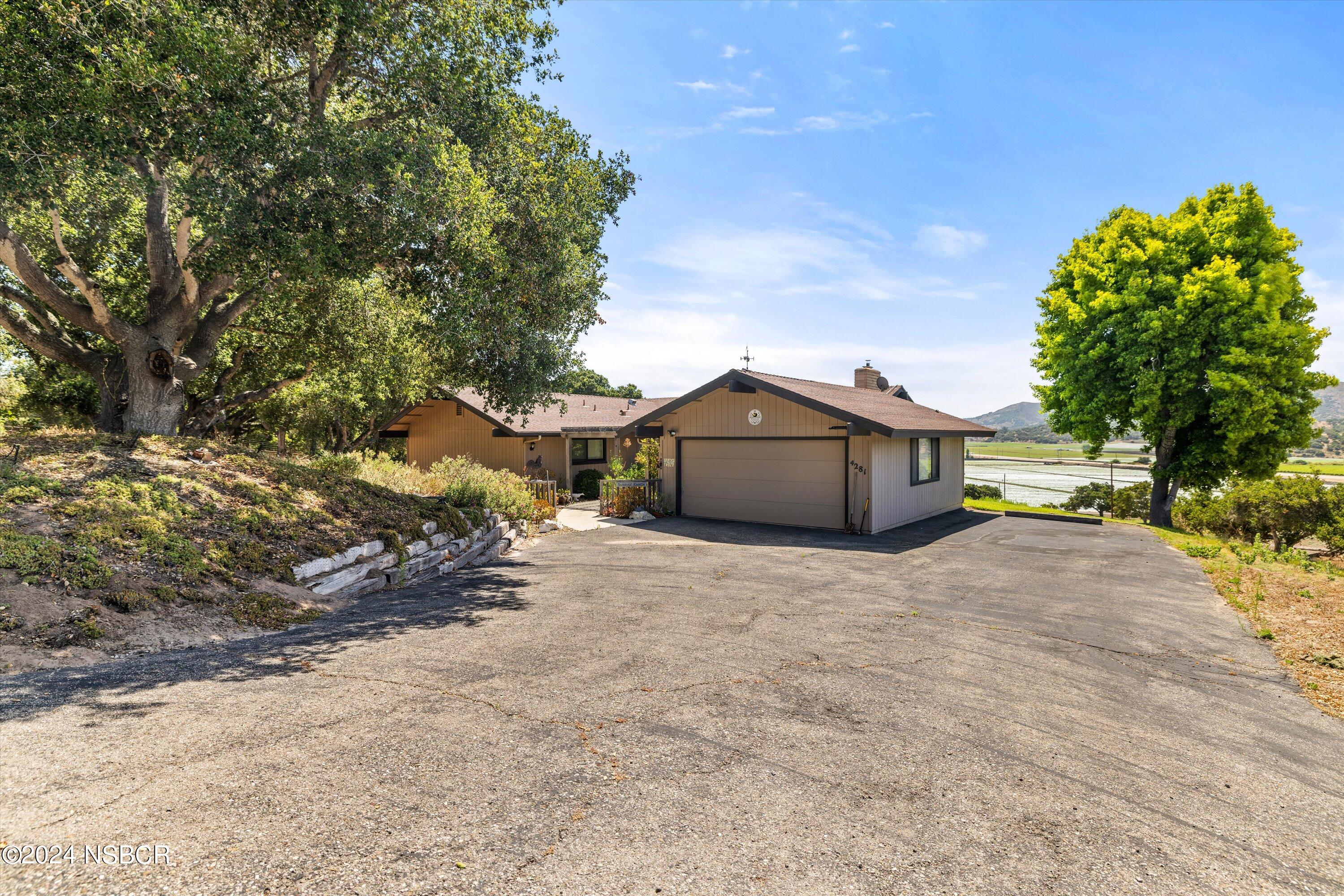 4281 Highway 246 Lompoc, CA 93436 - Photo 2 of 60 02-7L5A4785