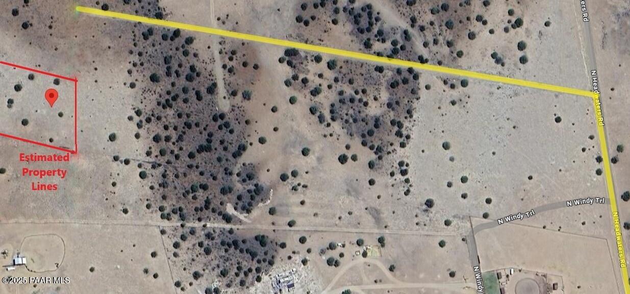 95 J North Headwaters Road Paulden, AZ 86334 - Photo 21 of 37 a close up of a mirror