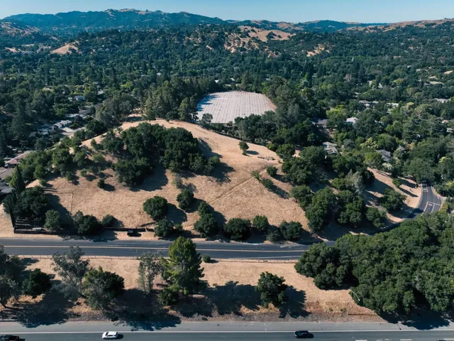 $1,000,000 | 3101 Old Tunnel Road, Lafayette, CA 94549