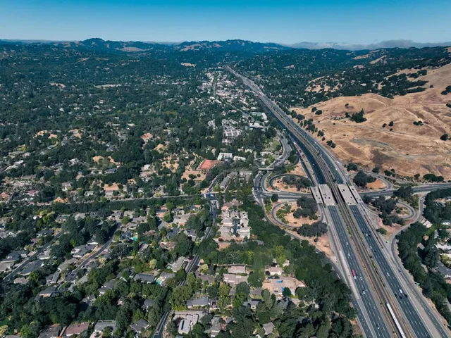 $1,000,000 | 3101 Old Tunnel Road, Lafayette, CA 94549