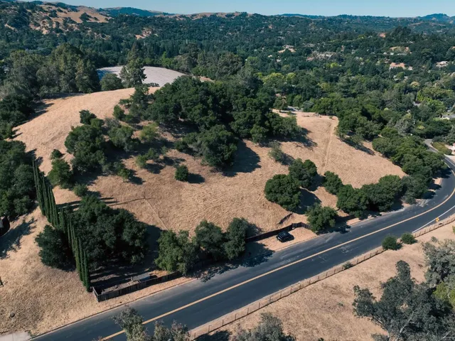 $1,000,000 | 3101 Old Tunnel Road, Lafayette, CA 94549