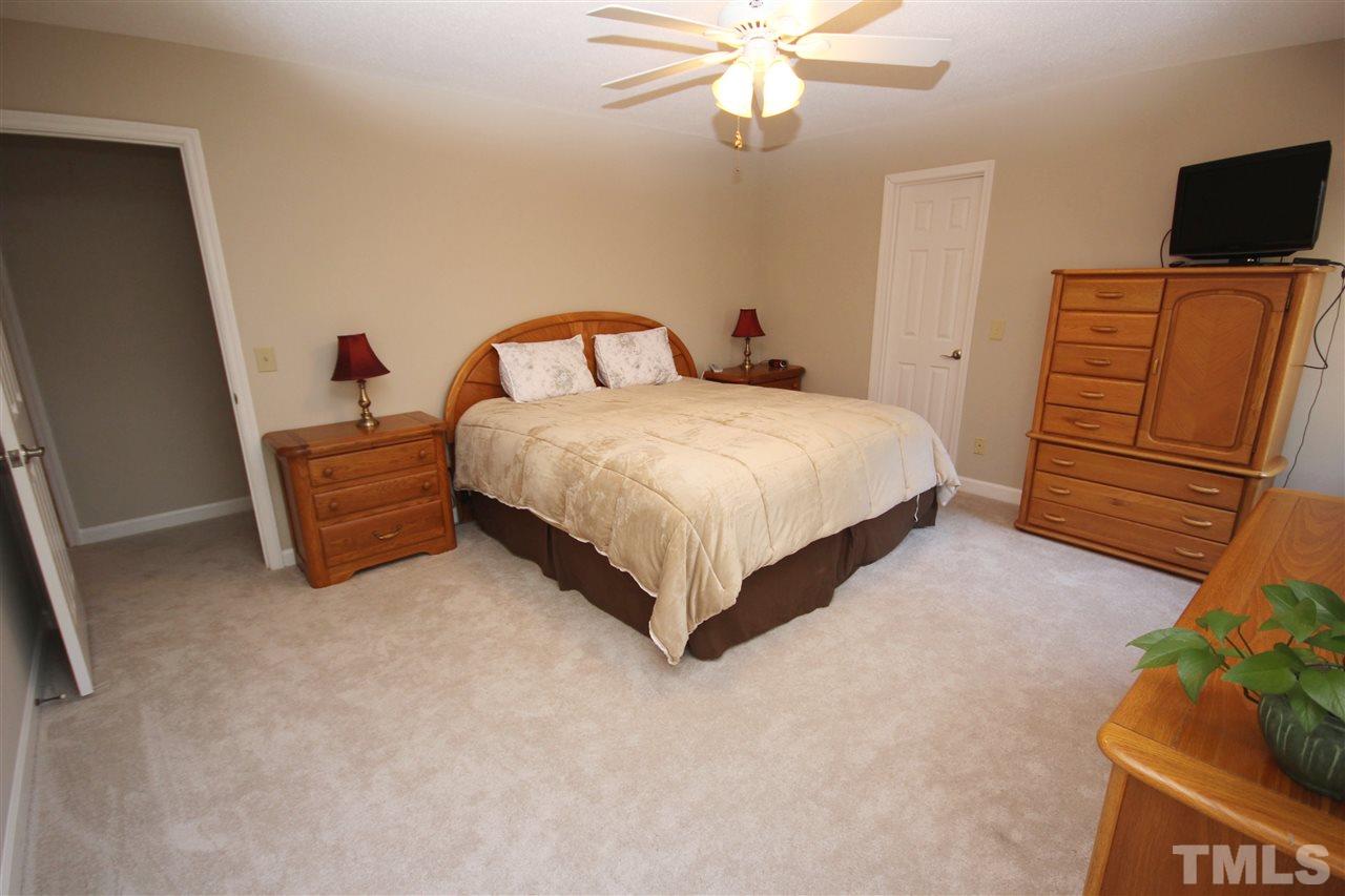 4121 Mountainbrook Road Apex, NC 27539 - Photo 12 of 25 Gallery Image 12
