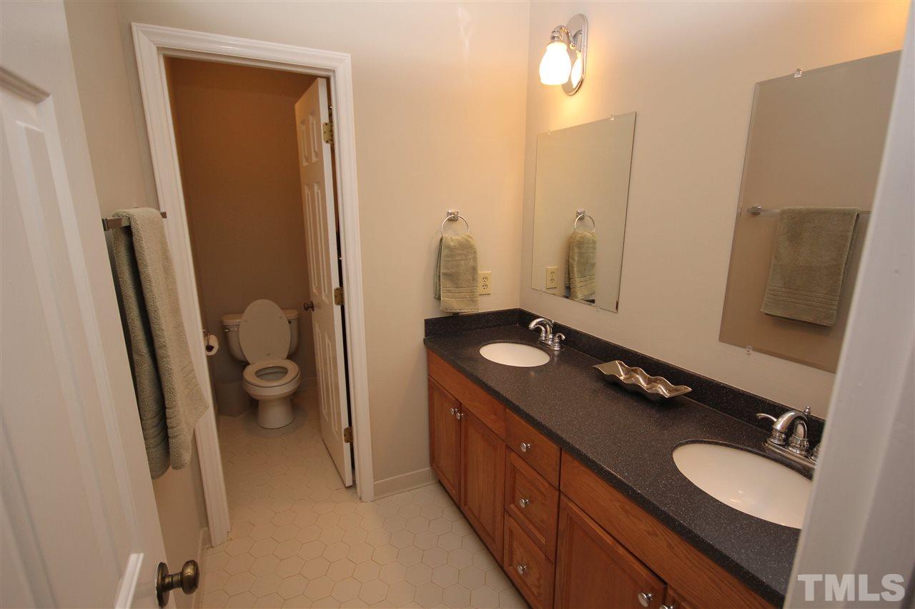 4121 Mountainbrook Road Apex, NC 27539 - Photo 18 of 25 Gallery Image 18