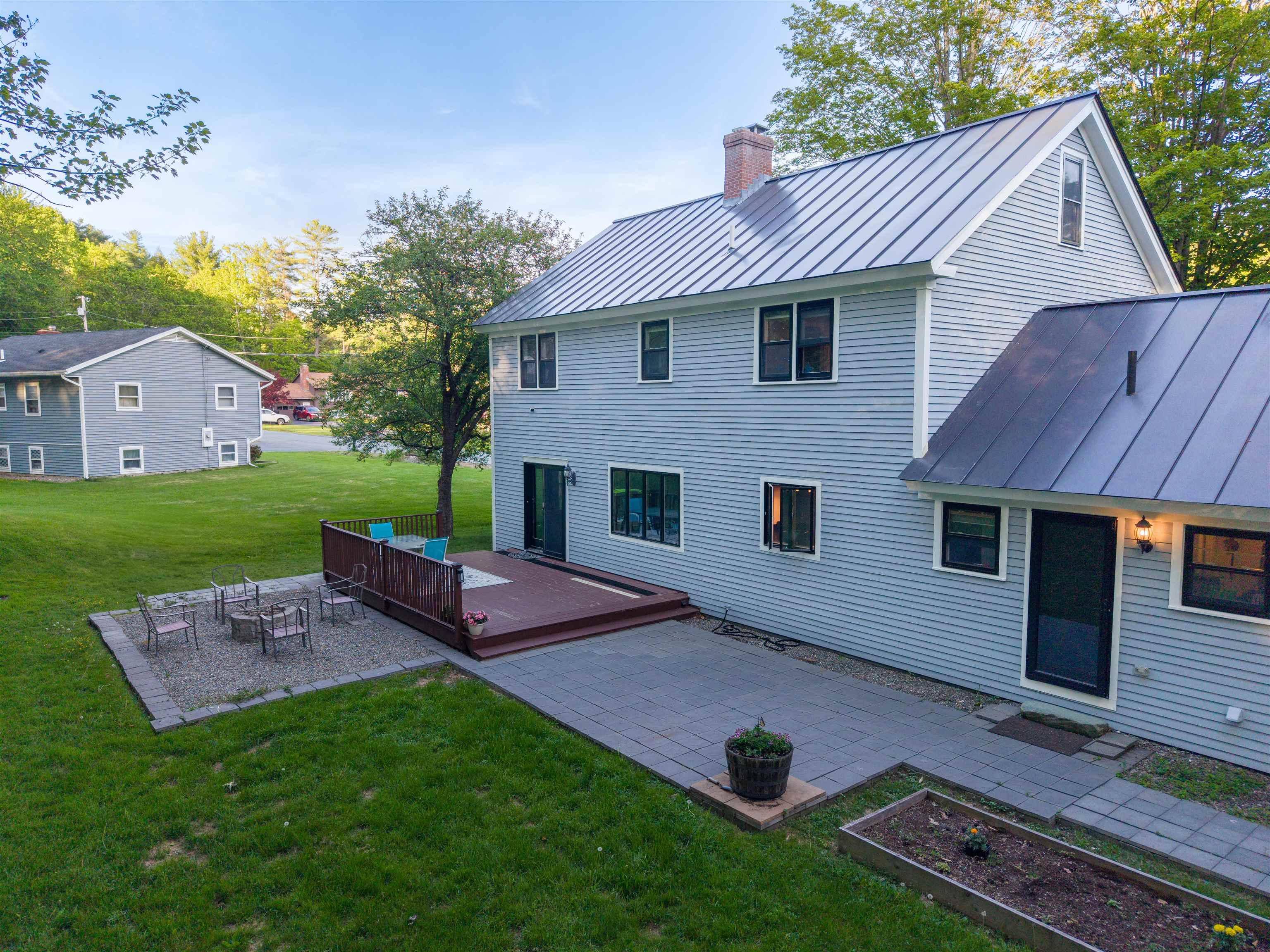 52 Ledgewood Road Claremont, NH 03743 - Photo 8 of 39