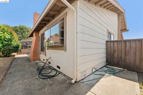 $649,000 | 804 Crocus Drive, San Leandro, CA 94578