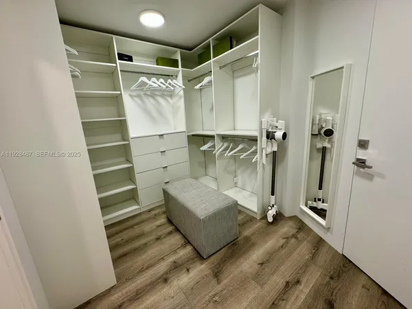 a view of walk in closet
