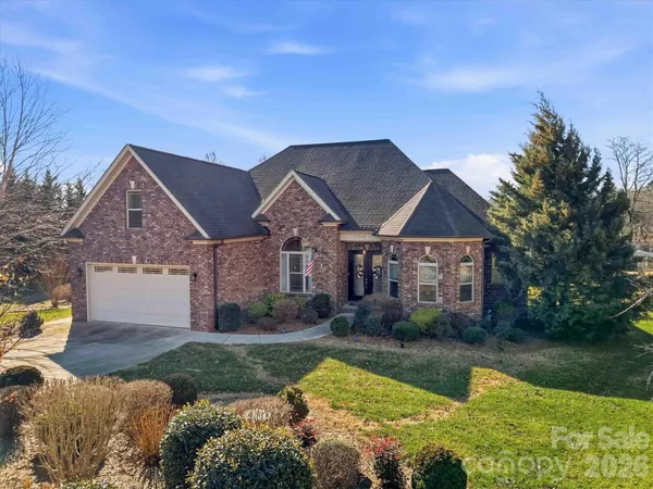 $630,000 | 1743 Whitewater Court, Hickory, NC 28602