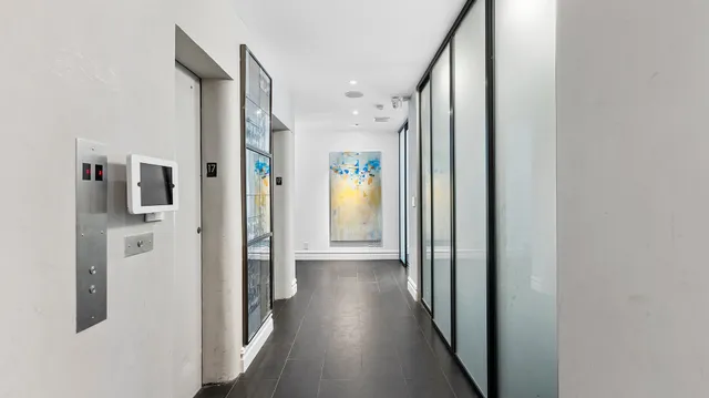$8,250,000 | 26 Beaver Street, Unit 1718 | Financial District