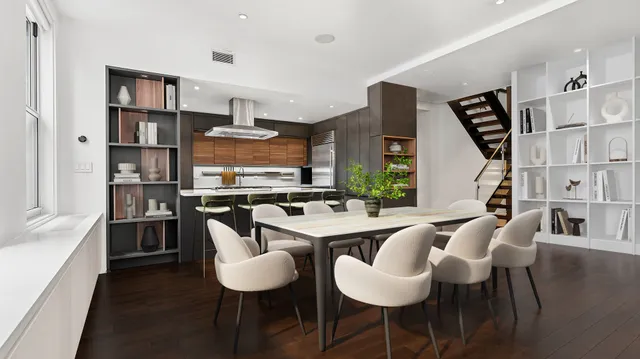 $8,250,000 | 26 Beaver Street, Unit 1718 | Financial District