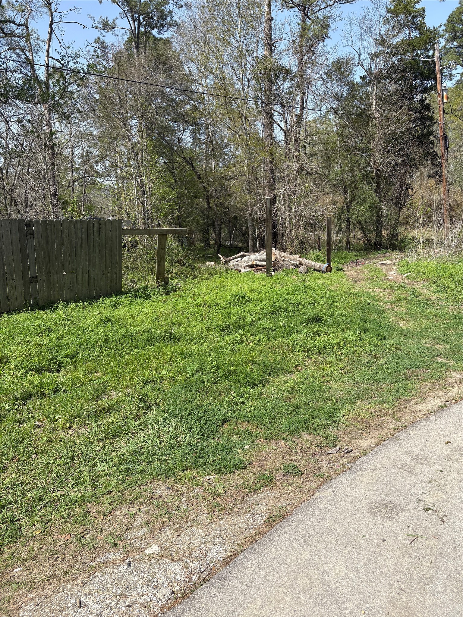 11775 Carpenter Road Beaumont, TX 77713 - Photo 1 of 3 Gallery Image 1