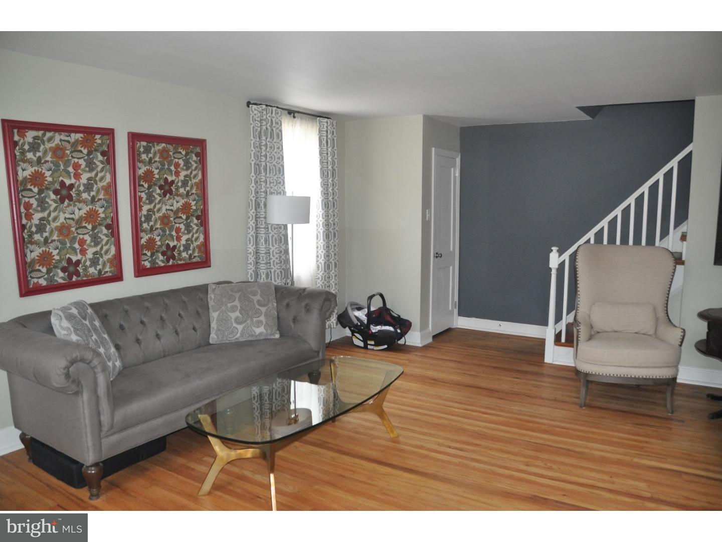 601 Newlin Road Springfield, PA 19064 - Photo 3 of 25 Living Room