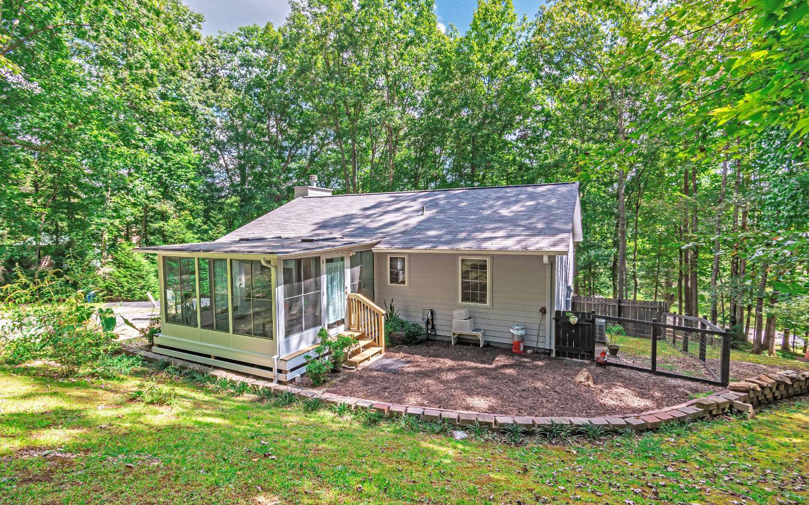 138 Laurel Circle Blue Ridge, GA 30513 - Photo 37 of 54 Additional View