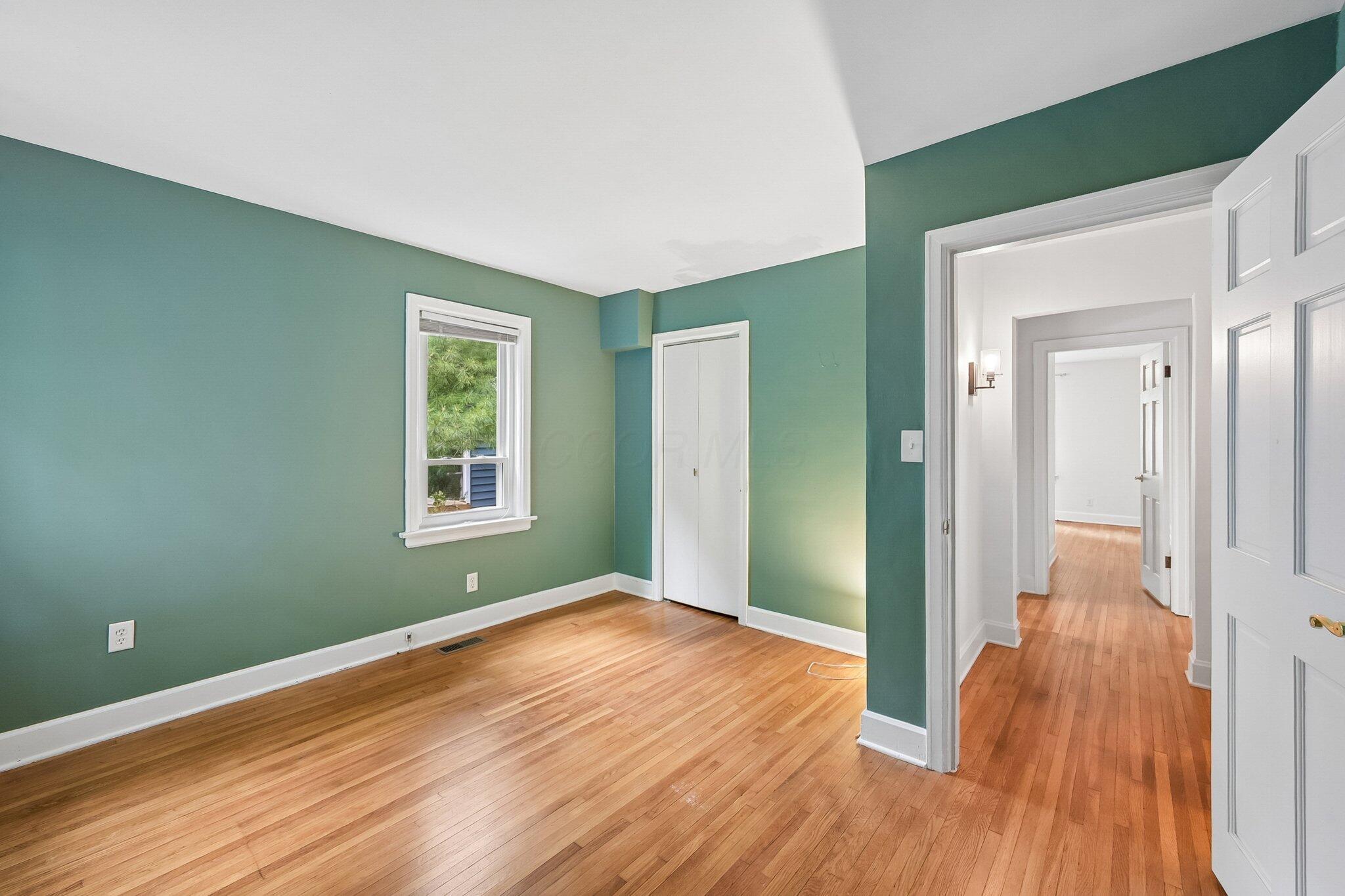 175 West Weisheimer Road Columbus, OH 43214 - Photo 25 of 59