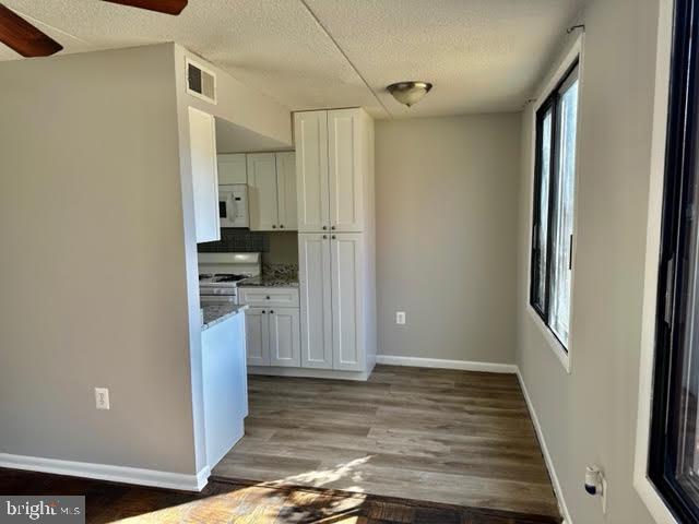 5247 West Running Brook Road, Unit 101 Columbia, MD 21044 - Photo 8 of 39 Kitchen Breakfast Area - New Flooring