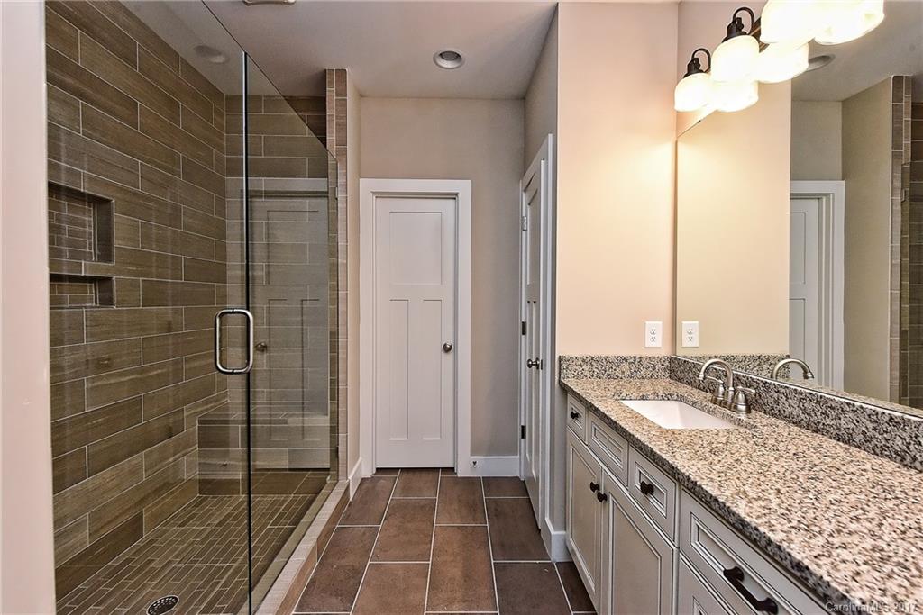 5222 Valley Stream Road, Unit 1 Charlotte, NC 28209 - Photo 12 of 24 Gallery Image 12