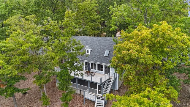 $584,000 | 30895 Berry Road, Stover, MO 65078